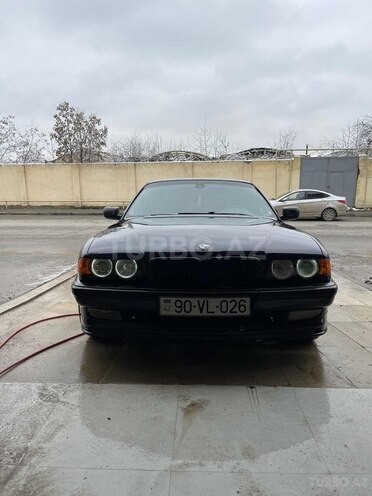 BMW 728 1999, 288,678 km - 2.8 л - Quba