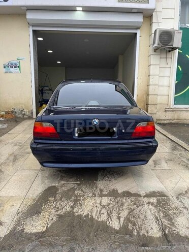 BMW 728 1999, 288,678 km - 2.8 л - Quba