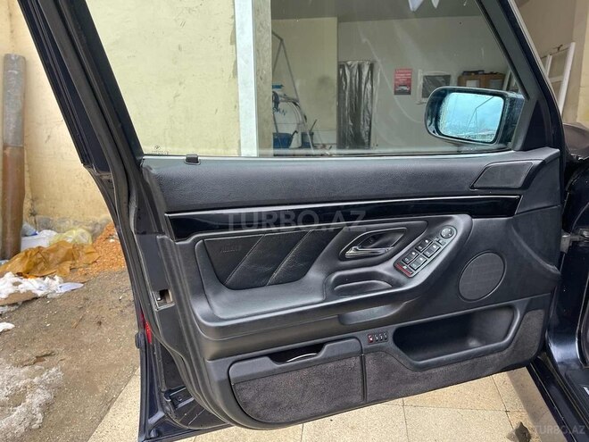 BMW 728 1999, 288,678 km - 2.8 л - Quba