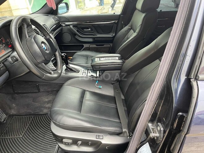 BMW 728 1999, 288,678 km - 2.8 л - Quba