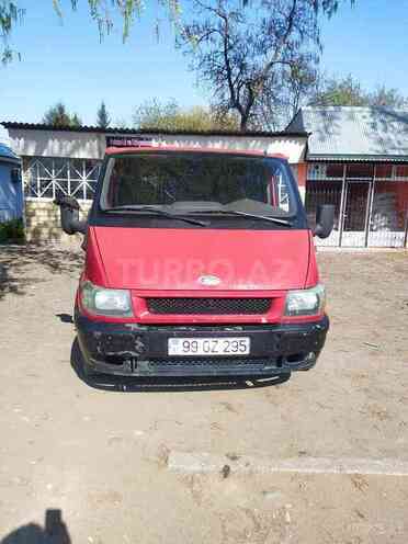 Ford Transit 2003, 200,000 km - 2.0 l - Qax