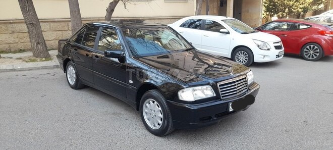 Mercedes C 180 1997, 268,315 km - 1.8 л - Bakı