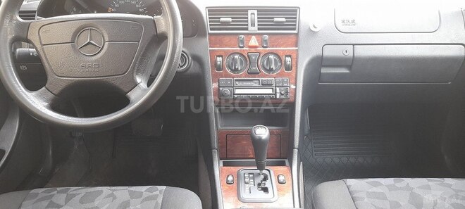 Mercedes C 180 1997, 268,315 km - 1.8 л - Bakı