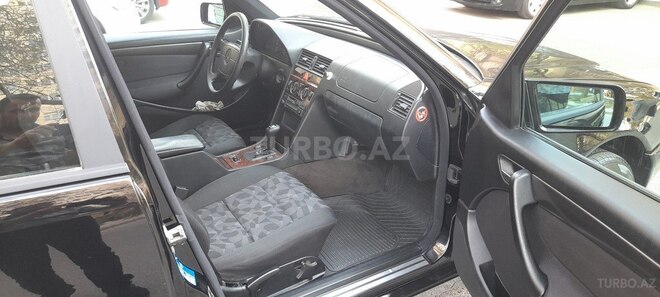 Mercedes C 180 1997, 268,315 km - 1.8 л - Bakı