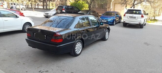Mercedes C 180 1997, 268,315 km - 1.8 л - Bakı