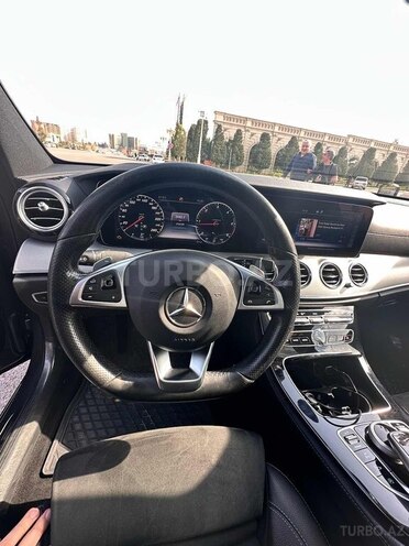 Mercedes E 220 2017, 170,000 km - 2.0 л - Gəncə
