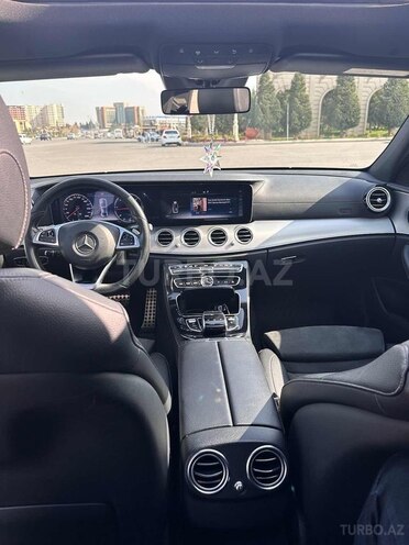 Mercedes E 220 2017, 170,000 km - 2.0 л - Gəncə