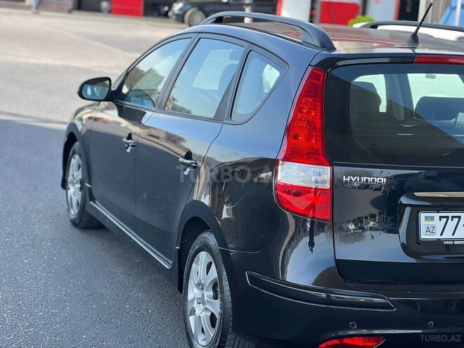 Hyundai i30 2011, 190,000 km - 1.4 л - Bakı
