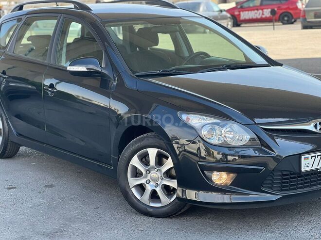 Hyundai i30 2011, 190,000 km - 1.4 л - Bakı