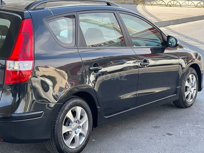 Hyundai i30 2011, 190,000 km - 1.4 л - Bakı