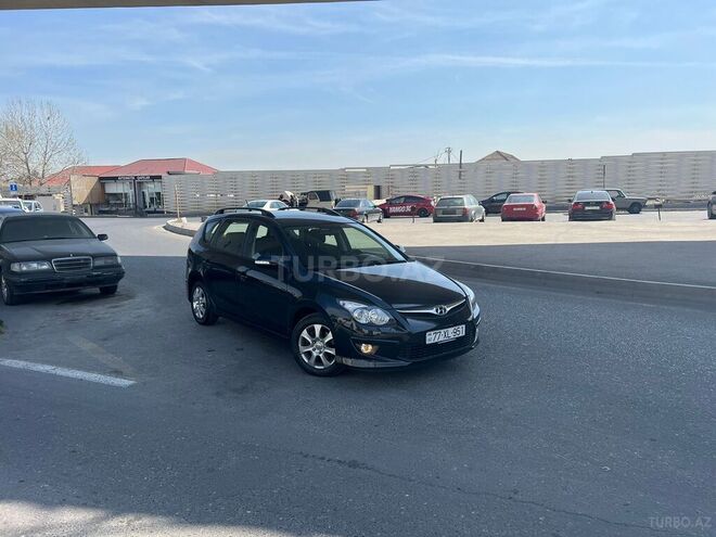 Hyundai i30 2011, 190,000 km - 1.4 л - Bakı