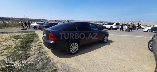 Opel Vectra 1997, 486,000 km - 2.0 l - Bakı