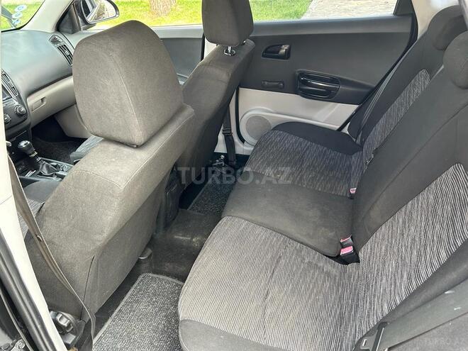 Kia Ceed 2008, 200,000 km - 1.4 l - Tovuz