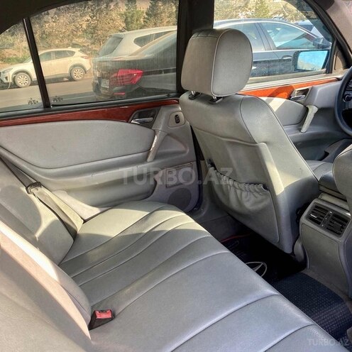 Mercedes E 200 1995, 428,344 km - 2.0 l - Bakı