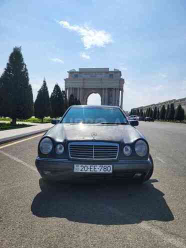 Mercedes E 200 1998, 200,000 km - 2.0 l - Gəncə