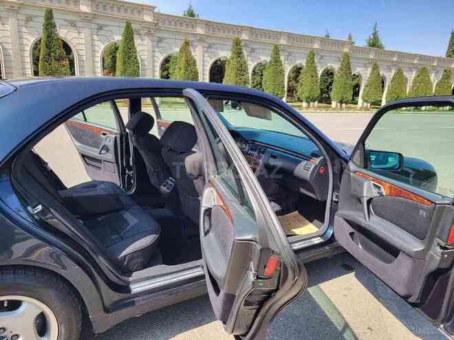 Mercedes E 200 1998, 200,000 km - 2.0 l - Gəncə