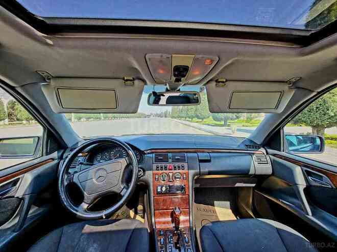 Mercedes E 200 1998, 200,000 km - 2.0 l - Gəncə