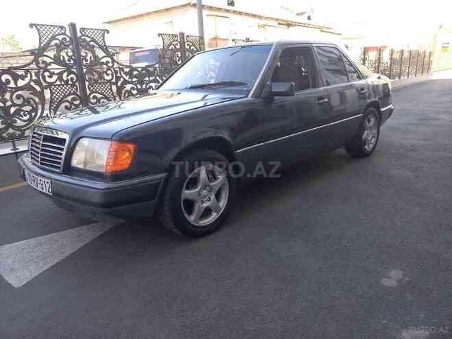 Mercedes E 220 1991, 452,691 km - 2.2 l - Bakı