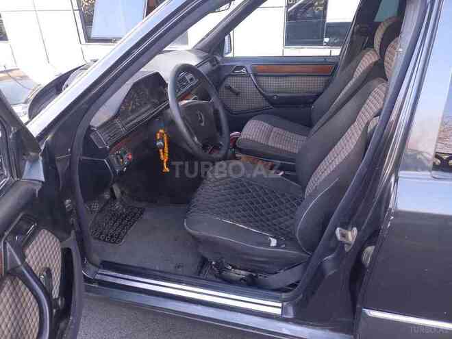 Mercedes E 220 1991, 452,691 km - 2.2 l - Bakı