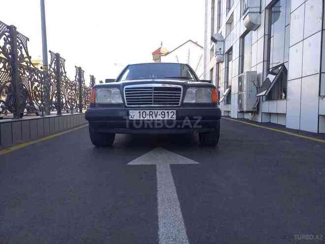 Mercedes E 220 1991, 452,691 km - 2.2 l - Bakı