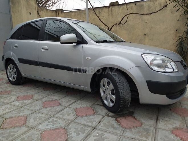 Kia Rio 2006, 155,000 km - 1.4 л - Bakı