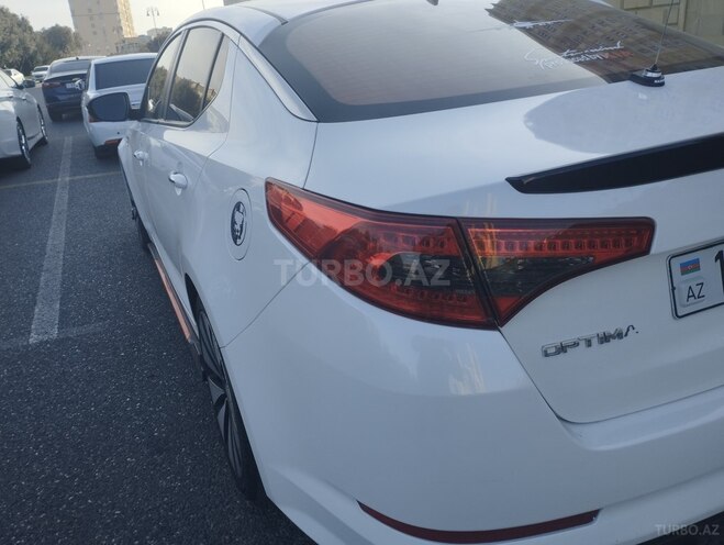 Kia Optima 2011, 215,000 km - 2.0 l - Bakı