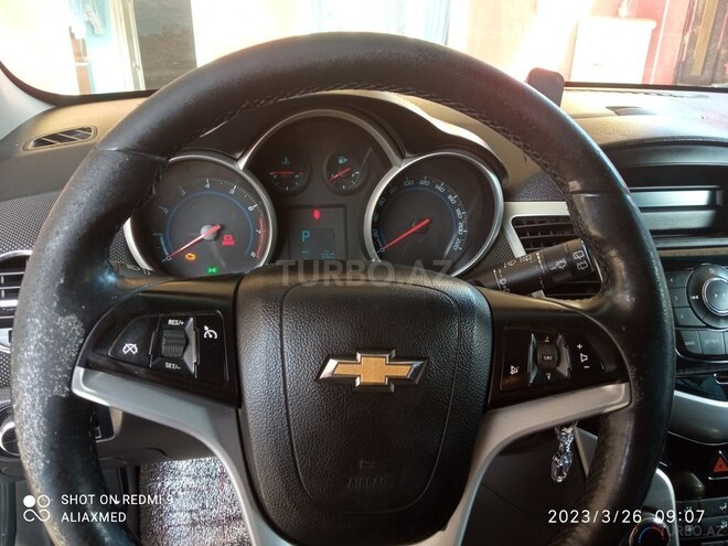 Chevrolet Cruze 2011, 281,435 km - 1.8 л - Ağstafa