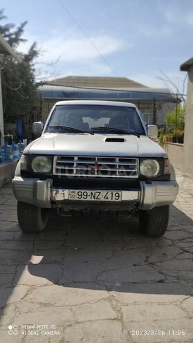 Mitsubishi Pajero 1993, 336,685 km - 2.8 л - Bakı