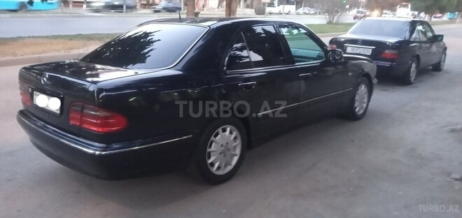 Mercedes E 240 1998, 364,000 km - 2.4 l - Sumqayıt