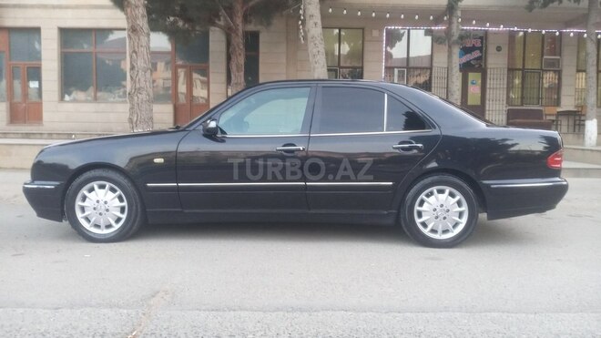 Mercedes E 240 1998, 364,000 km - 2.4 l - Sumqayıt