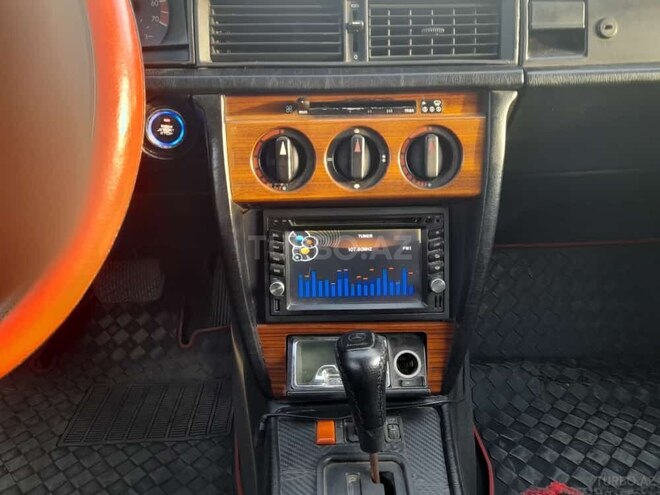 Mercedes 190 1992, 400,000 km - 2.0 l - Sabirabad
