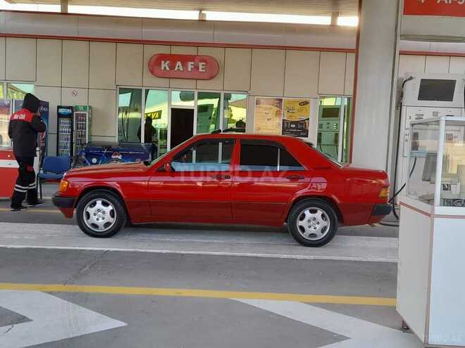 Mercedes 190 1992, 400,000 km - 2.0 l - Sabirabad