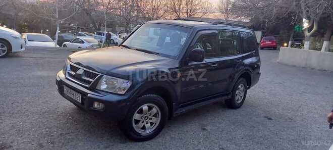 Mitsubishi Pajero 2002, 255,000 km - 3.0 l - Bakı