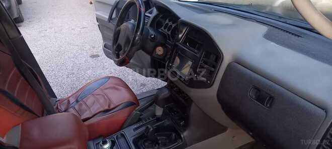 Mitsubishi Pajero 2002, 255,000 km - 3.0 l - Bakı