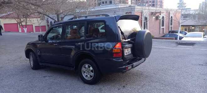 Mitsubishi Pajero 2002, 255,000 km - 3.0 l - Bakı