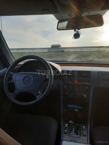 Mercedes C 200 1994, 372,995 km - 2.0 l - Bakı