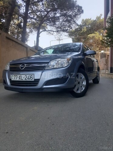Opel Astra 2009, 124,000 km - 1.4 l - Bakı
