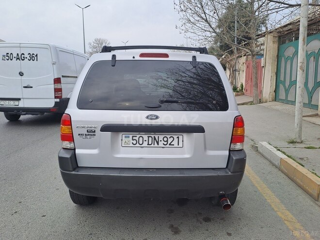 Ford Escape 2003, 170,000 km - 3.0 l - Sumqayıt