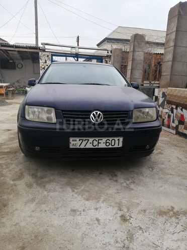 Volkswagen Bora 1999, 123,455 km - 2.0 l - Sumqayıt
