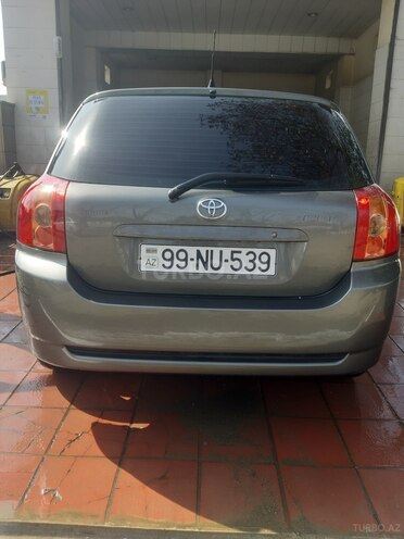 Toyota Corolla 2005, 326,477 km - 1.4 l - Lənkəran