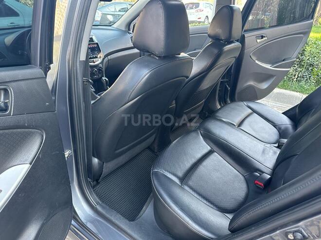 Hyundai Accent 2011, 174,000 km - 1.6 l - Bakı