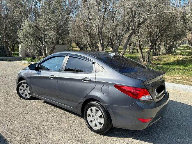 Hyundai Accent 2011, 174,000 km - 1.6 l - Bakı