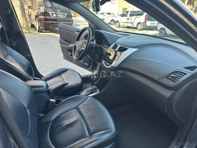 Hyundai Accent 2011, 174,000 km - 1.6 l - Bakı
