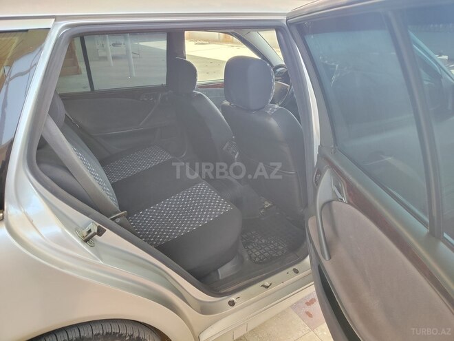 Mercedes E 200 2000, 236,000 km - 2.0 l - Gəncə