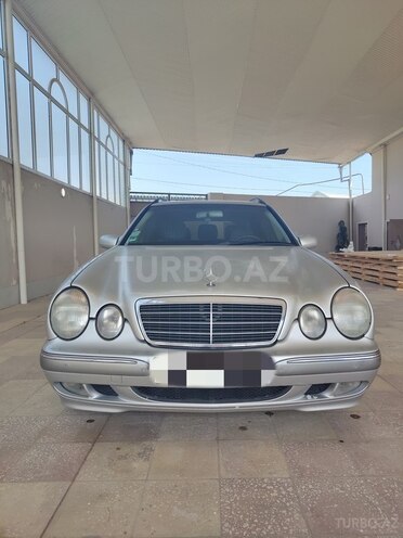 Mercedes E 200 2000, 236,000 km - 2.0 l - Gəncə
