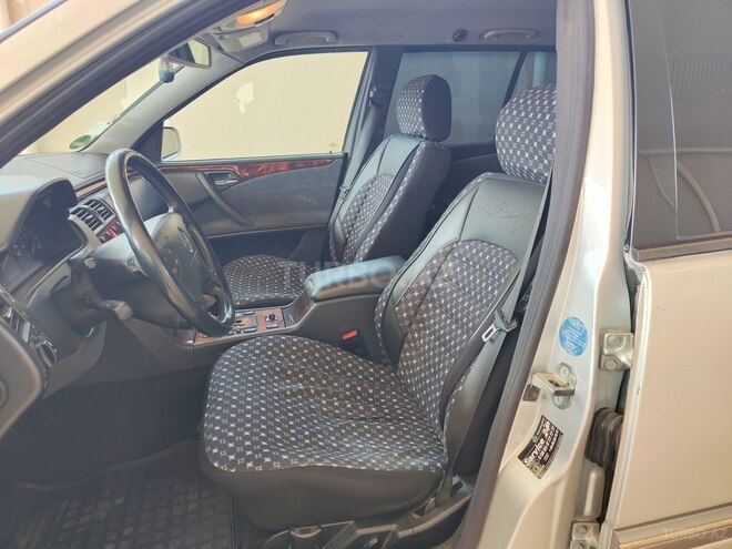 Mercedes E 200 2000, 236,000 km - 2.0 l - Gəncə