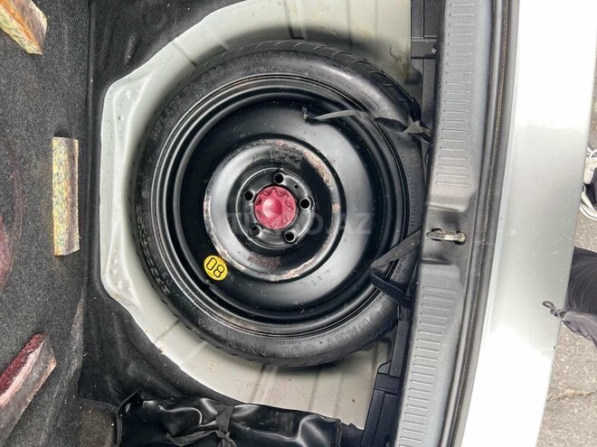 Toyota Auris 2007, 186,400 km - 1.4 л - Bakı
