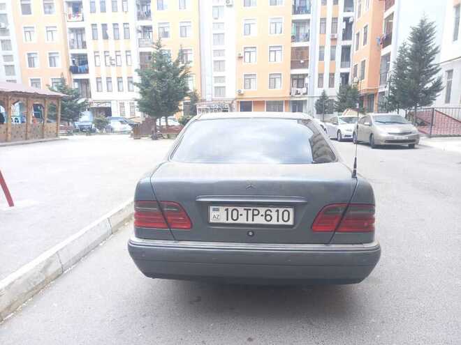 Mercedes E 280 1996, 380,000 km - 2.8 l - Bakı