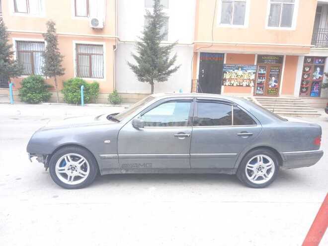 Mercedes E 280 1996, 380,000 km - 2.8 l - Bakı