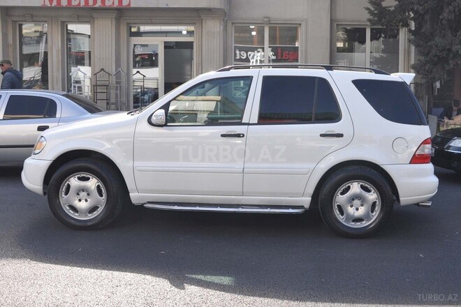 Mercedes ML 320 2002, 298,000 km - 3.2 l - Bakı